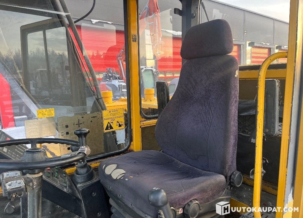 Excavadora de ruedas Åkerman EW 150, 1994, 19,060 h Excavator, Ilmajoki: foto 7 Excavadora de ruedas Åkerman EW 150, 1994, 19,060 h Excavator, Ilmajoki: foto 7