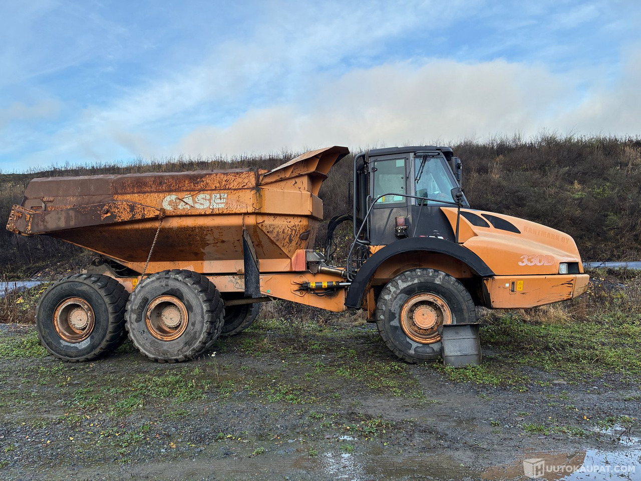 Case 330 B, 2008 Dumpperi, Valkeakoski - Dúmper articulado: foto 1 Case 330 B, 2008 Dumpperi, Valkeakoski - Dúmper articulado: foto 1