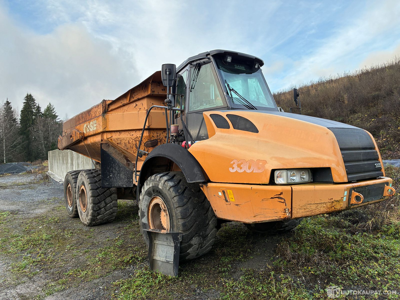 Case 330 B, 2008 Dumpperi, Valkeakoski - Dúmper articulado: foto 2 Case 330 B, 2008 Dumpperi, Valkeakoski - Dúmper articulado: foto 2