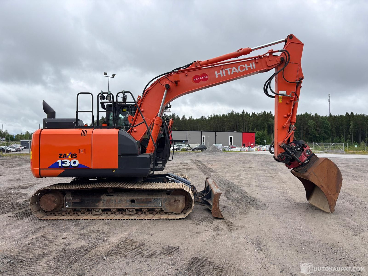 Hitachi ZX130-6, 2017, Lieto - Maquinaria de construcción: foto 2 Hitachi ZX130-6, 2017, Lieto - Maquinaria de construcción: foto 2