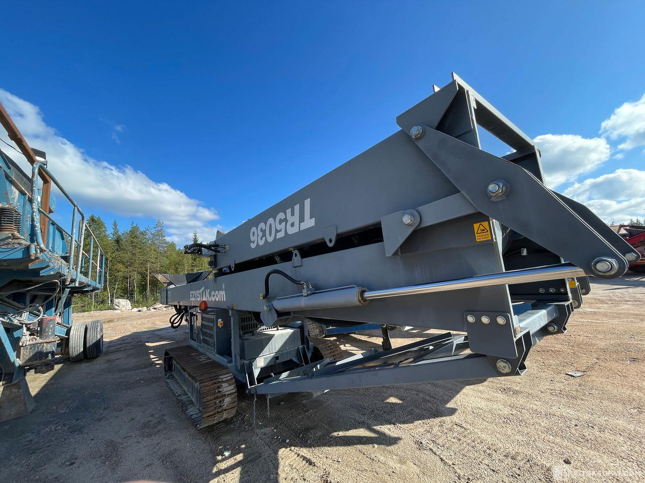 Muu merkki Ezystak TR5036, 2016 Kuljetin Myydään eniten tarjoavalle, Nivala - Maquinaria de construcción: foto 1 Muu merkki Ezystak TR5036, 2016 Kuljetin Myydään eniten tarjoavalle, Nivala - Maquinaria de construcción: foto 1
