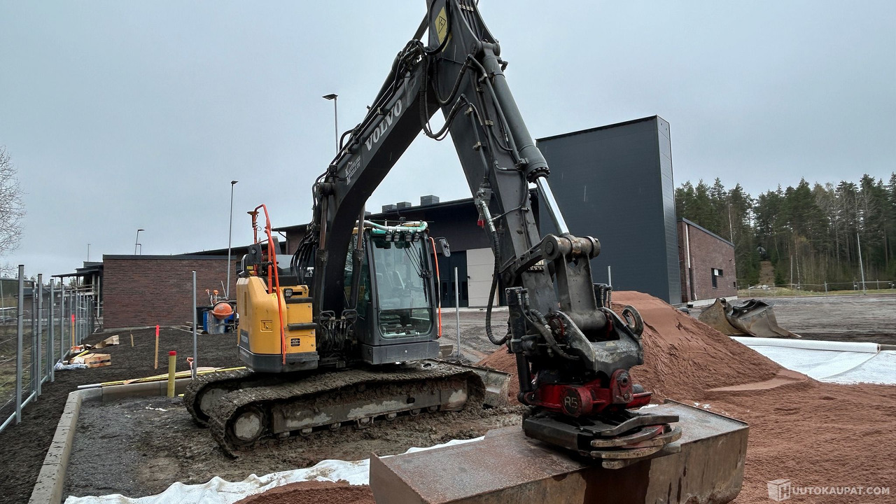 Tela-alustainen kaivinkone Volvo ECR145EL, vm. 2017, Pöytyä - Excavadora de cadenas: foto 4 Tela-alustainen kaivinkone Volvo ECR145EL, vm. 2017, Pöytyä - Excavadora de cadenas: foto 4