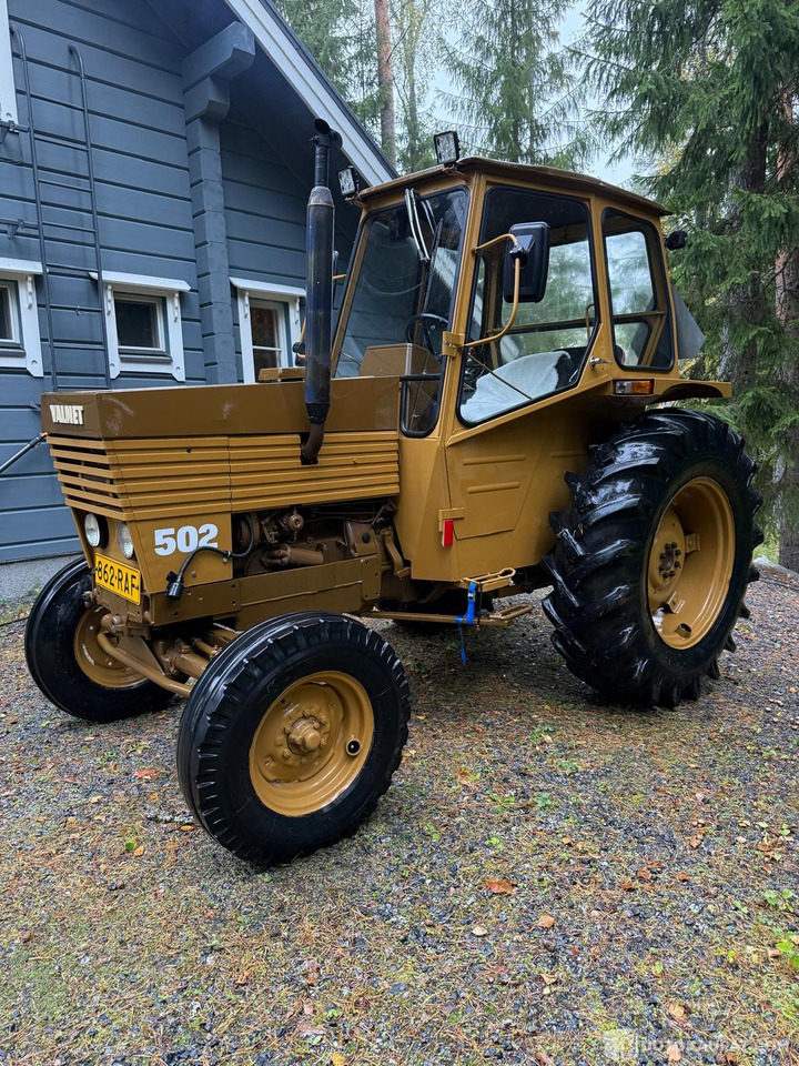 Valmet 502, 1975 + Perälevy, Mänttä-Vilppula - Tractor: foto 2 Valmet 502, 1975 + Perälevy, Mänttä-Vilppula - Tractor: foto 2