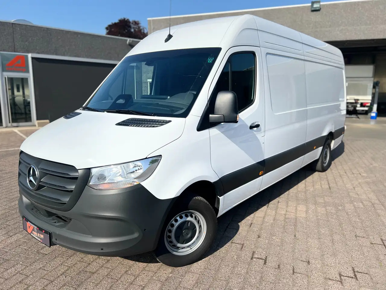 Mercedes-Benz Sprinter 317 L3H2 PRO (35.950ex) FACELIFT |CAMERA| 11" MBUX - Furgón: foto 2 Mercedes-Benz Sprinter 317 L3H2 PRO (35.950ex) FACELIFT |CAMERA| 11" MBUX - Furgón: foto 2