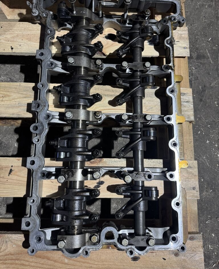 Obudowa Nadstawka Głowicy Klawiatura Mercedes Atego Euro 6 Mercedes-Benz Atego III E6 A9340160104 Mercedes-Benz Atego III E6 - Motor y piezas para Camión: foto 1 Obudowa Nadstawka Głowicy Klawiatura Mercedes Atego Euro 6 Mercedes-Benz Atego III E6 A9340160104 Mercedes-Benz Atego III E6 - Motor y piezas para Camión: foto 1