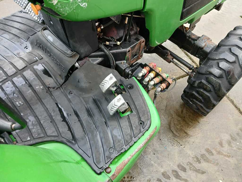 John Deere 4310 - Tractor: foto 5 John Deere 4310 - Tractor: foto 5