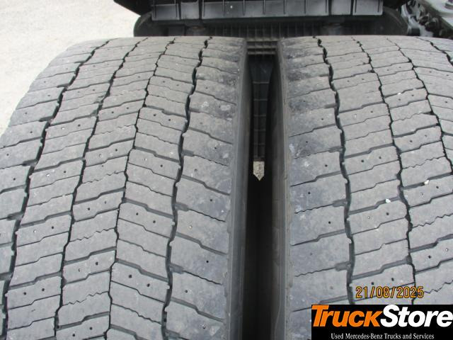 Mercedes-Benz Actros 1845 LS - Cabeza tractora: foto 5 Mercedes-Benz Actros 1845 LS - Cabeza tractora: foto 5