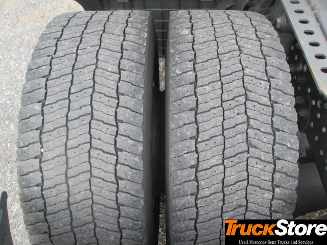 Mercedes-Benz Actros 1845 LS - Cabeza tractora: foto 2 Mercedes-Benz Actros 1845 LS - Cabeza tractora: foto 2