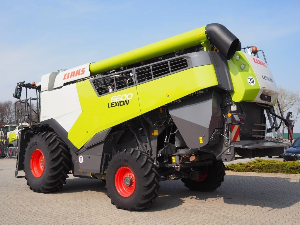 Claas Lexion 6600 GPS - without header - Cosechadora de granos: foto 2 Claas Lexion 6600 GPS - without header - Cosechadora de granos: foto 2