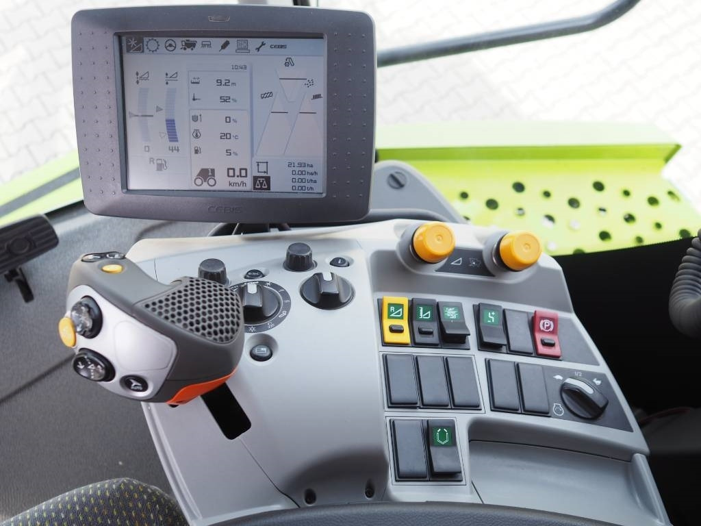 Cosechadora de granos Claas Lexion 760TT + V930: foto 6