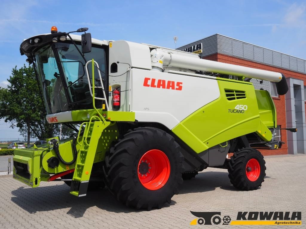 Claas Tucano 450 + V770 - Cosechadora de granos: foto 1 Claas Tucano 450 + V770 - Cosechadora de granos: foto 1