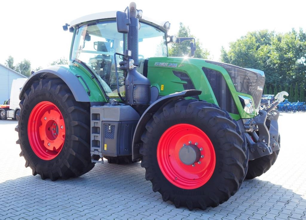 Fendt 828 Vario S4 ProfiPlus, GPS - Tractor: foto 4 Fendt 828 Vario S4 ProfiPlus, GPS - Tractor: foto 4