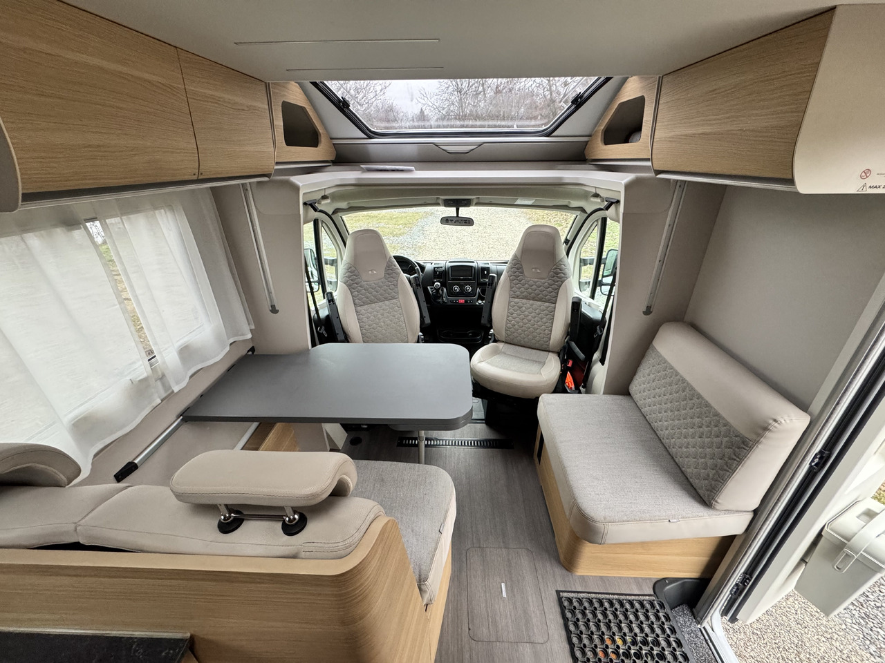 Adria Matrix M 670 SL - Autocaravana: foto 5 Adria Matrix M 670 SL - Autocaravana: foto 5