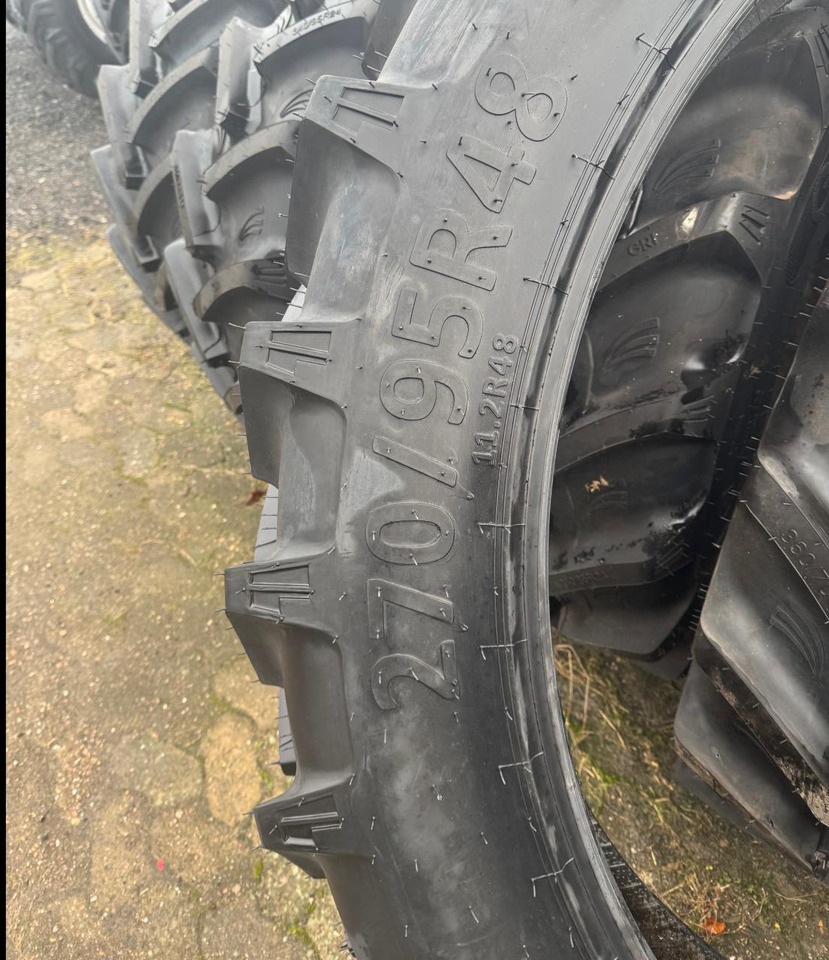 270/95R48 *GRI* - Neumático: foto 3 270/95R48 *GRI* - Neumático: foto 3