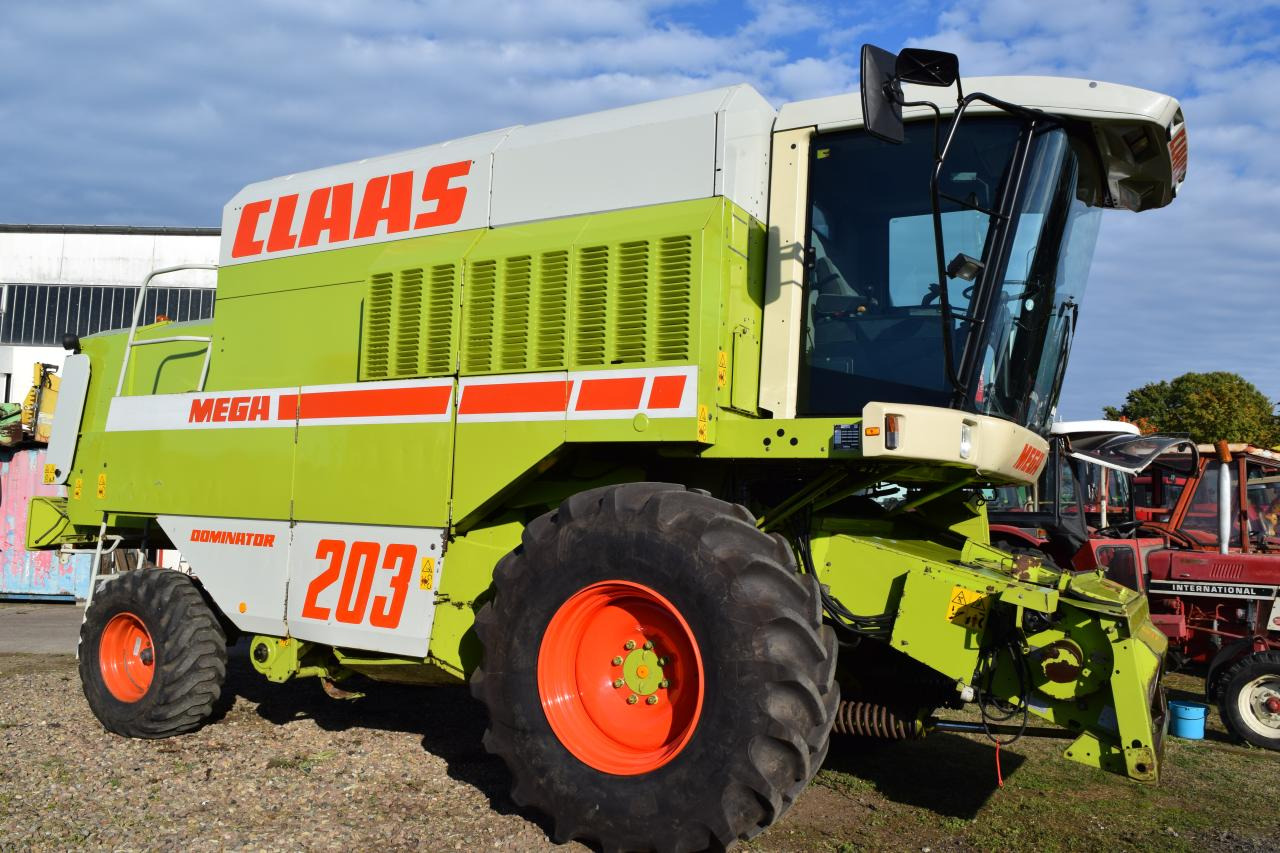 CLAAS Dominator 203 Mega - Cosechadora de granos: foto 1 CLAAS Dominator 203 Mega - Cosechadora de granos: foto 1