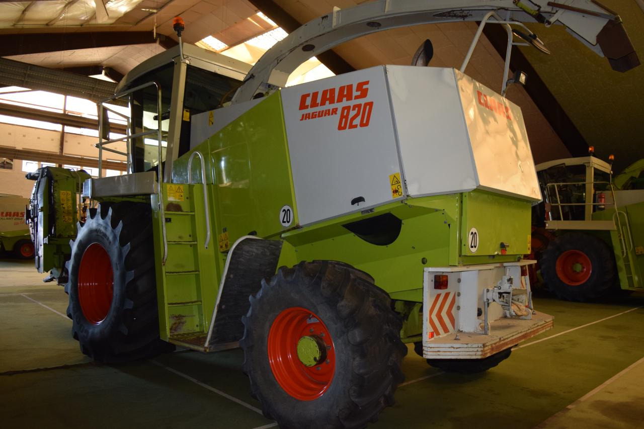 Cosechadora de forraje CLAAS Jaguar 820: foto 6