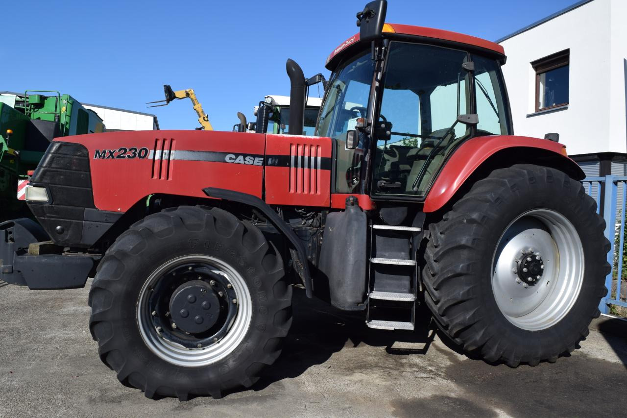 Case-IH MX 230 Magnum - Tractor: foto 3 Case-IH MX 230 Magnum - Tractor: foto 3