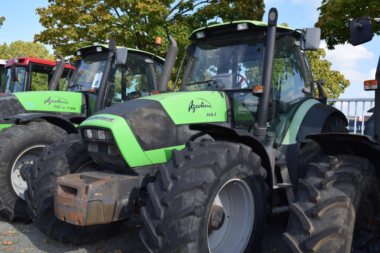 Deutz-Fahr Agrotron 165.7 - Tractor: foto 1 Deutz-Fahr Agrotron 165.7 - Tractor: foto 1