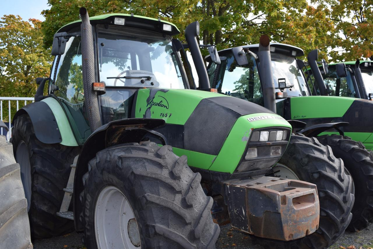 Deutz-Fahr Agrotron 165.7 - Tractor: foto 2 Deutz-Fahr Agrotron 165.7 - Tractor: foto 2