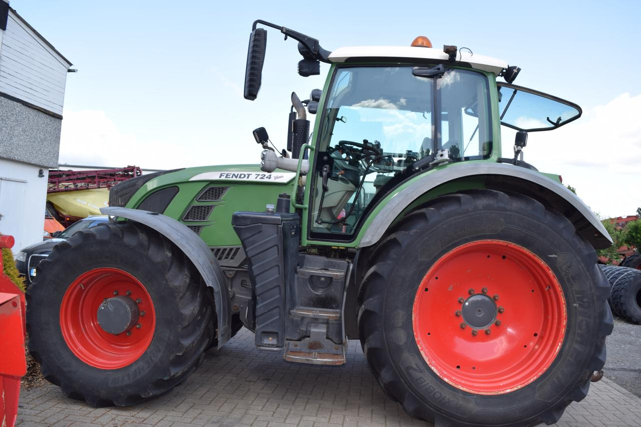 Fendt 724 Vario TMS SCR ProfiPlus - Tractor: foto 3 Fendt 724 Vario TMS SCR ProfiPlus - Tractor: foto 3