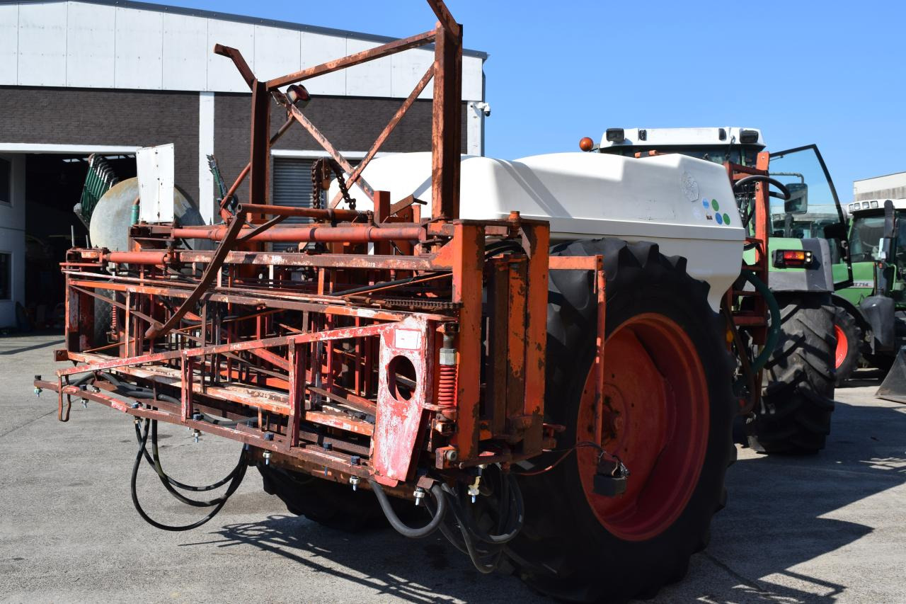 Pulverizador arrastrado Holder N250: foto 6 Pulverizador arrastrado Holder N250: foto 6