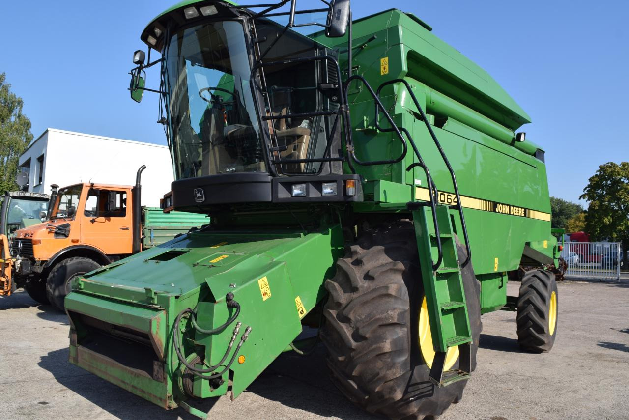 John Deere 2064 - Cosechadora de granos: foto 2 John Deere 2064 - Cosechadora de granos: foto 2