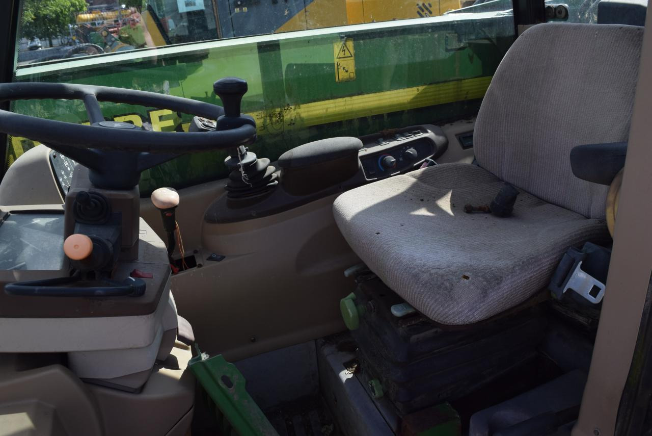 John Deere 3200 - Manipulador telescópico: foto 5 John Deere 3200 - Manipulador telescópico: foto 5