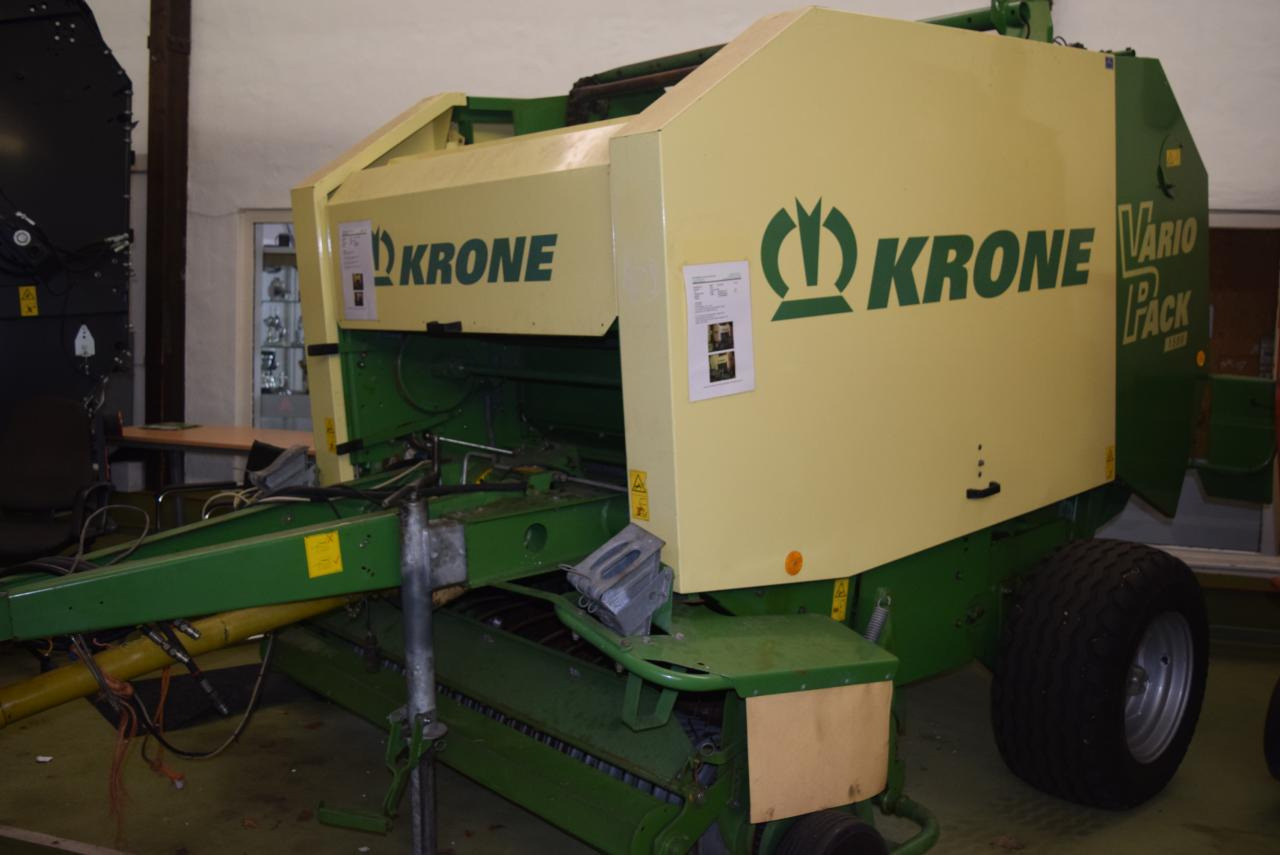 Krone Vario Pack 1500 - Rotoempacadora: foto 1 Krone Vario Pack 1500 - Rotoempacadora: foto 1
