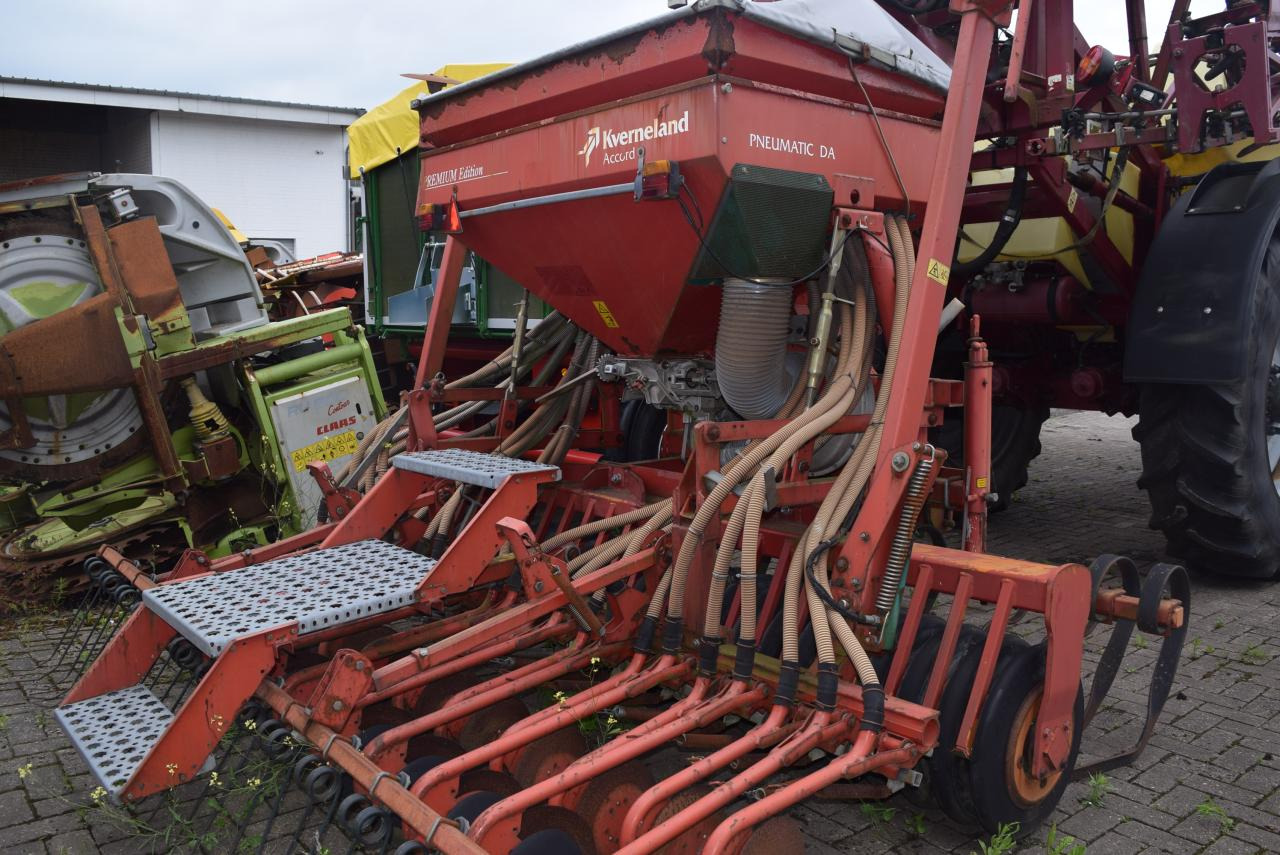 Kverneland Accord Pneumatic DA - Sembradora: foto 1 Kverneland Accord Pneumatic DA - Sembradora: foto 1