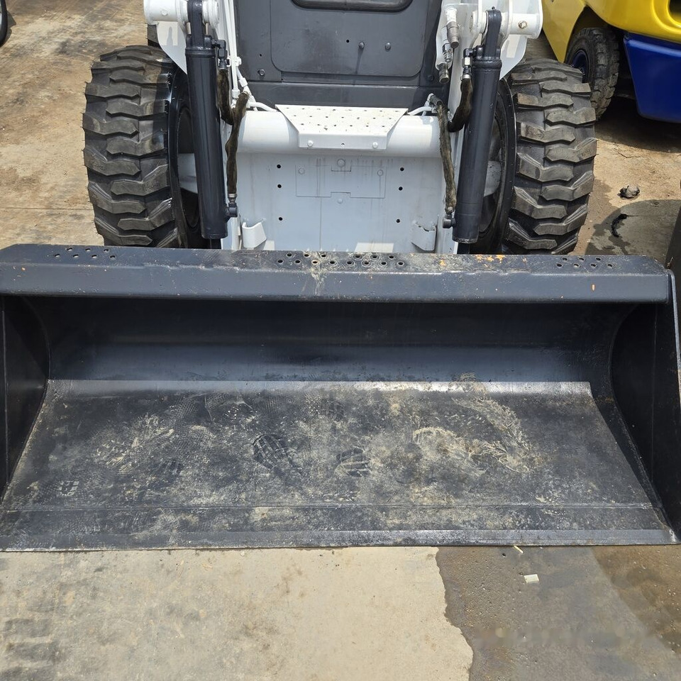 Minicargadora Bobcat S160: foto 6