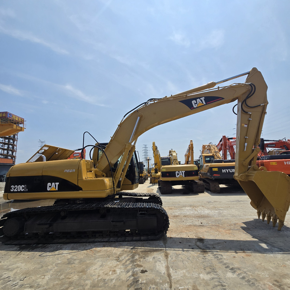 CAT 320C - Excavadora de cadenas: foto 1 CAT 320C - Excavadora de cadenas: foto 1