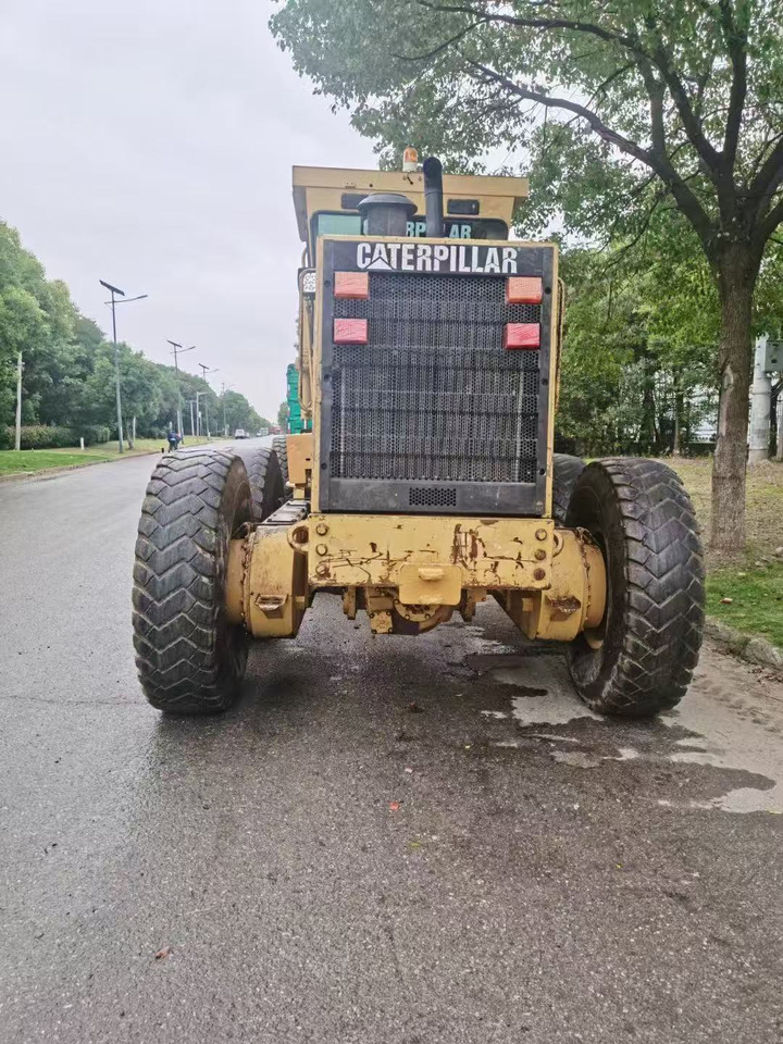 CATERPILLAR 14H - Grader: foto 2 CATERPILLAR 14H - Grader: foto 2