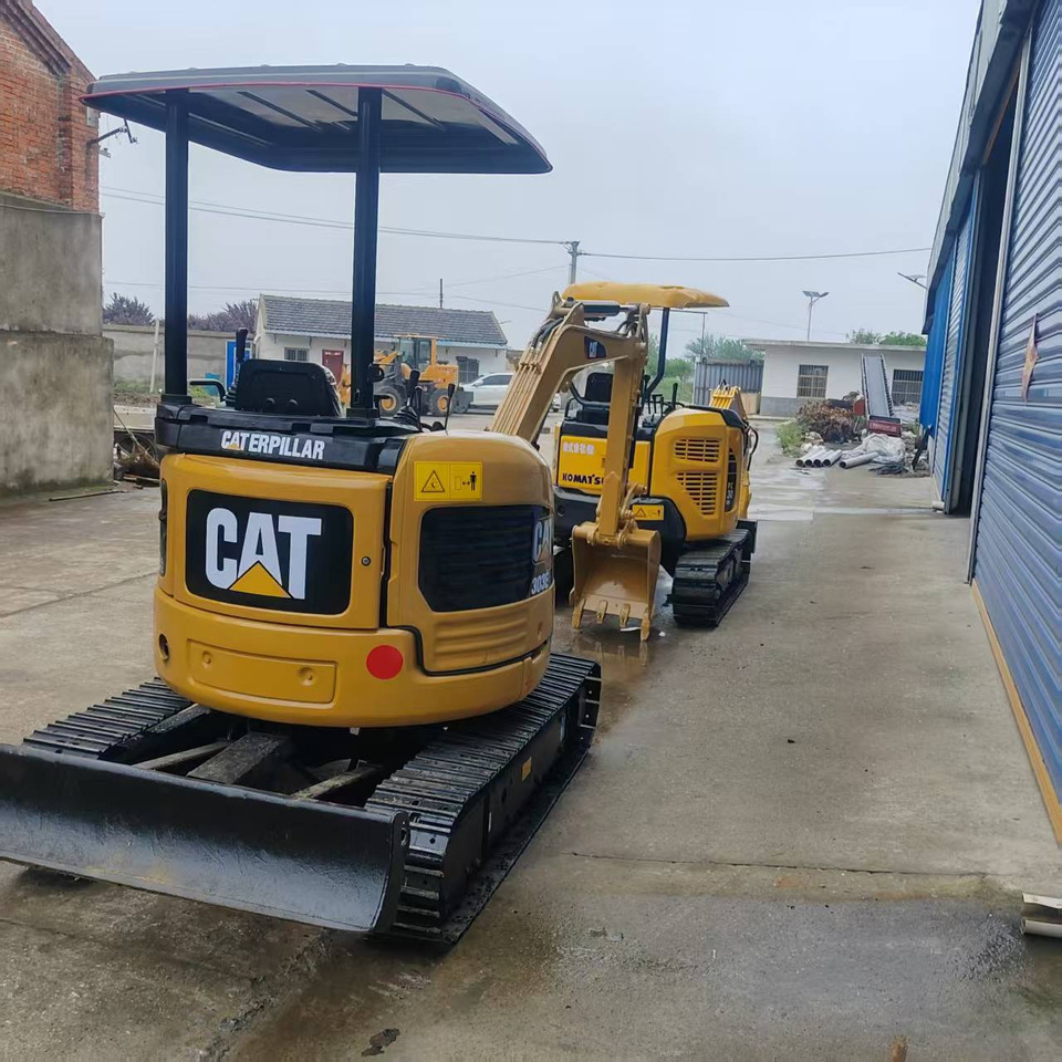 CATERPILLAR 303ECR - Miniexcavadora: foto 3 CATERPILLAR 303ECR - Miniexcavadora: foto 3
