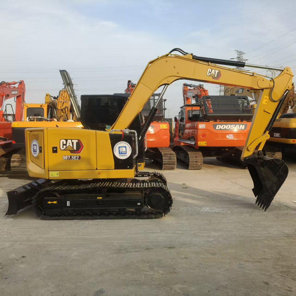 CATERPILLAR 307.5E2 - Miniexcavadora: foto 1 CATERPILLAR 307.5E2 - Miniexcavadora: foto 1