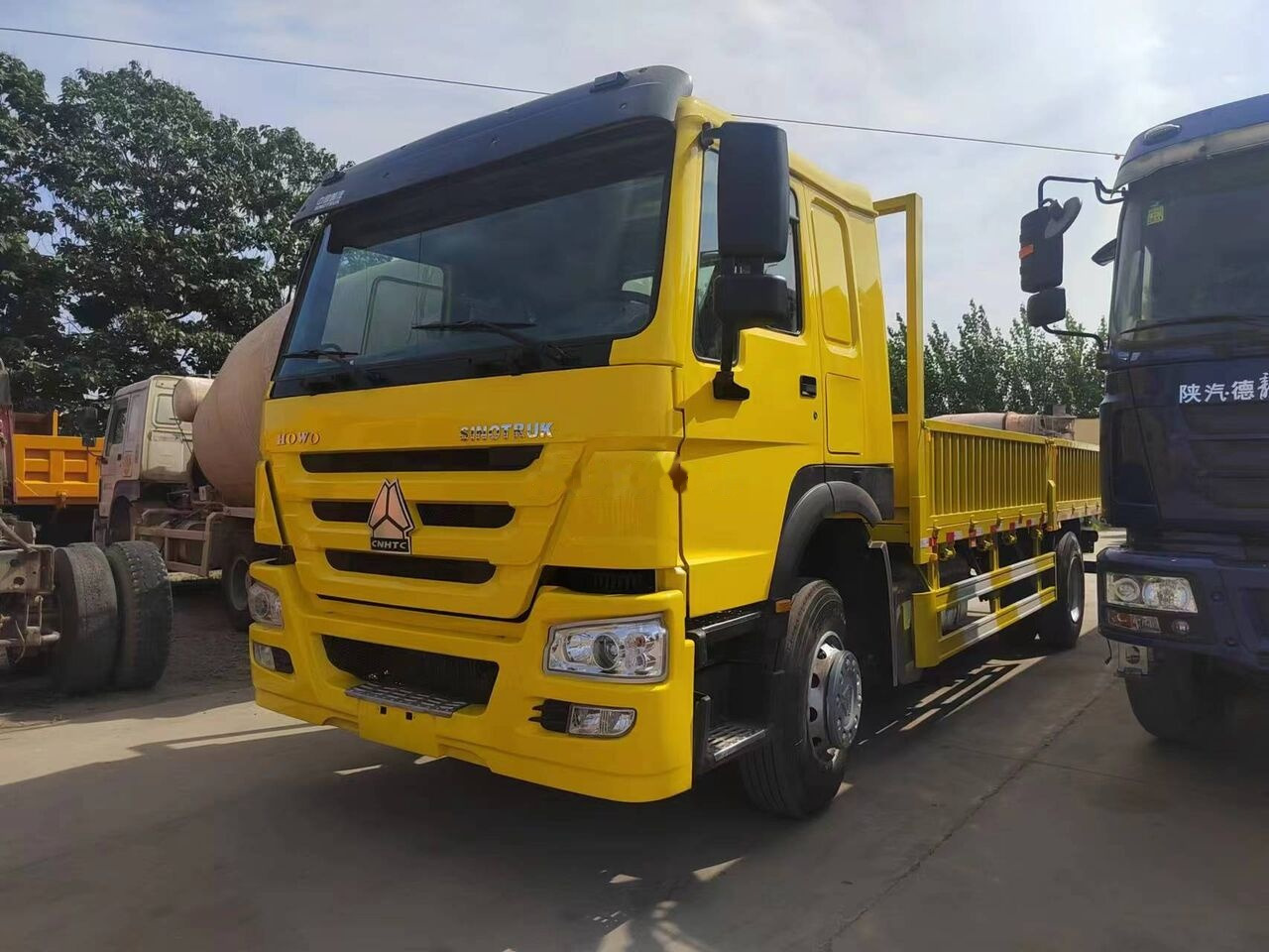 Sinotruk Howo - Cabeza tractora: foto 3 Sinotruk Howo - Cabeza tractora: foto 3