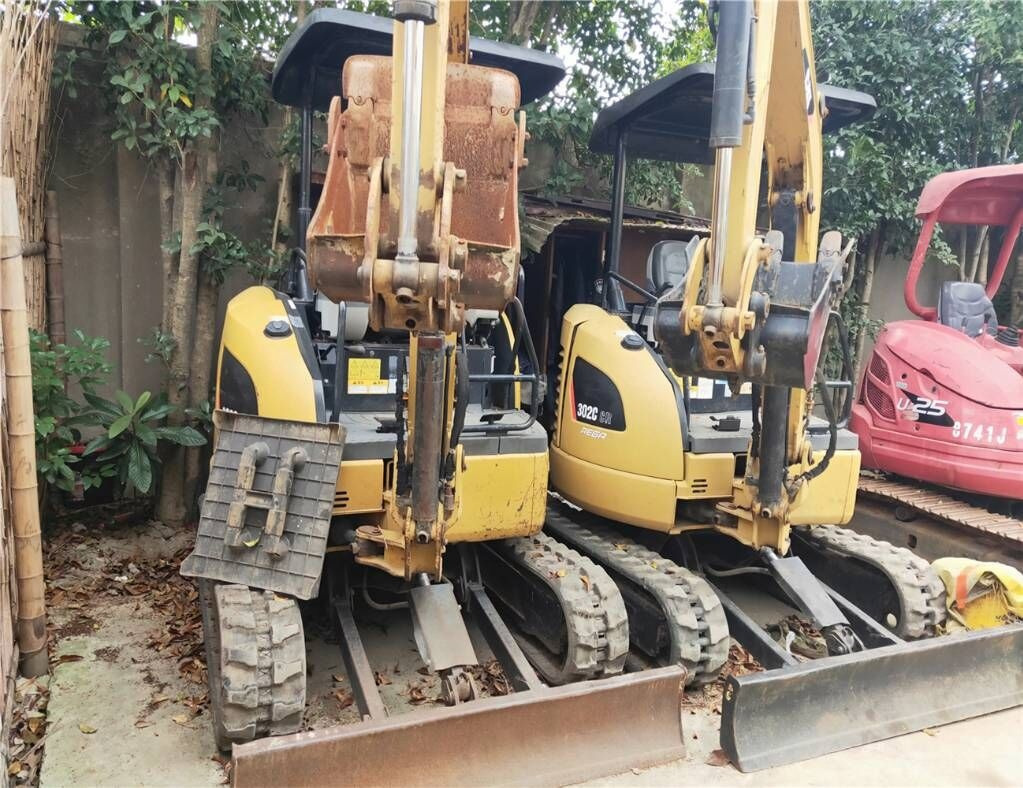 Caterpillar 302C - Miniexcavadora: foto 2 Caterpillar 302C - Miniexcavadora: foto 2