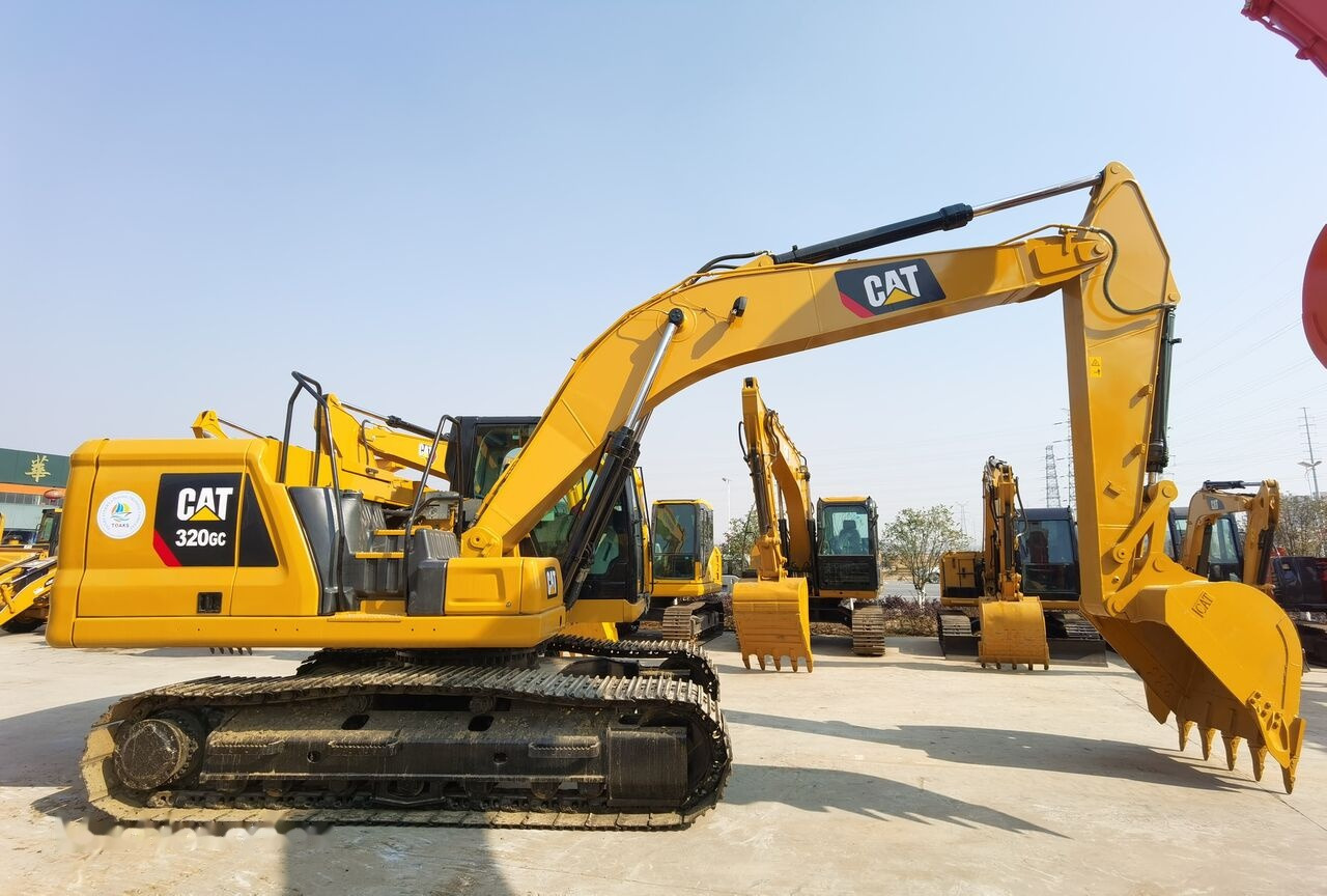 Excavadora de cadenas Caterpillar 320GC: foto 8