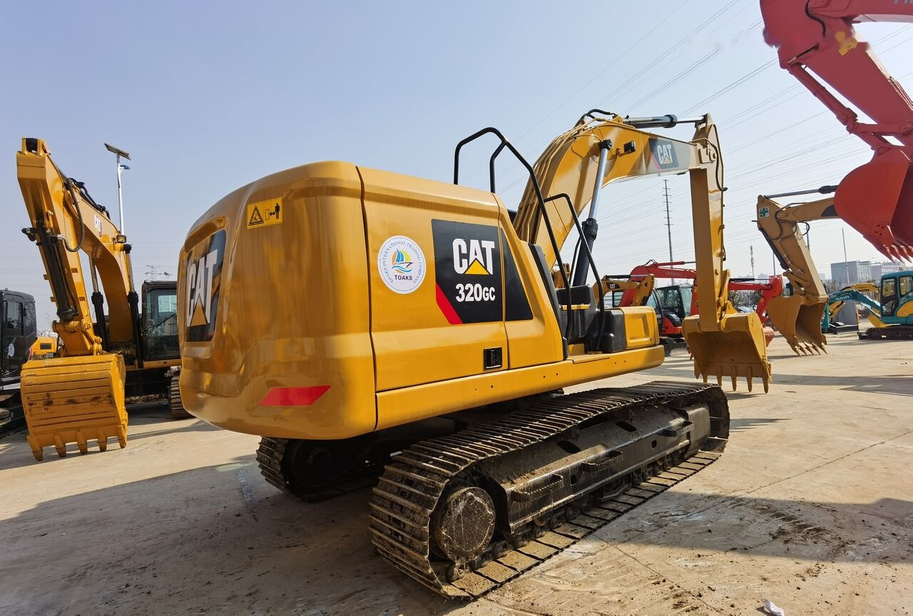 Excavadora de cadenas Caterpillar 320GC: foto 13