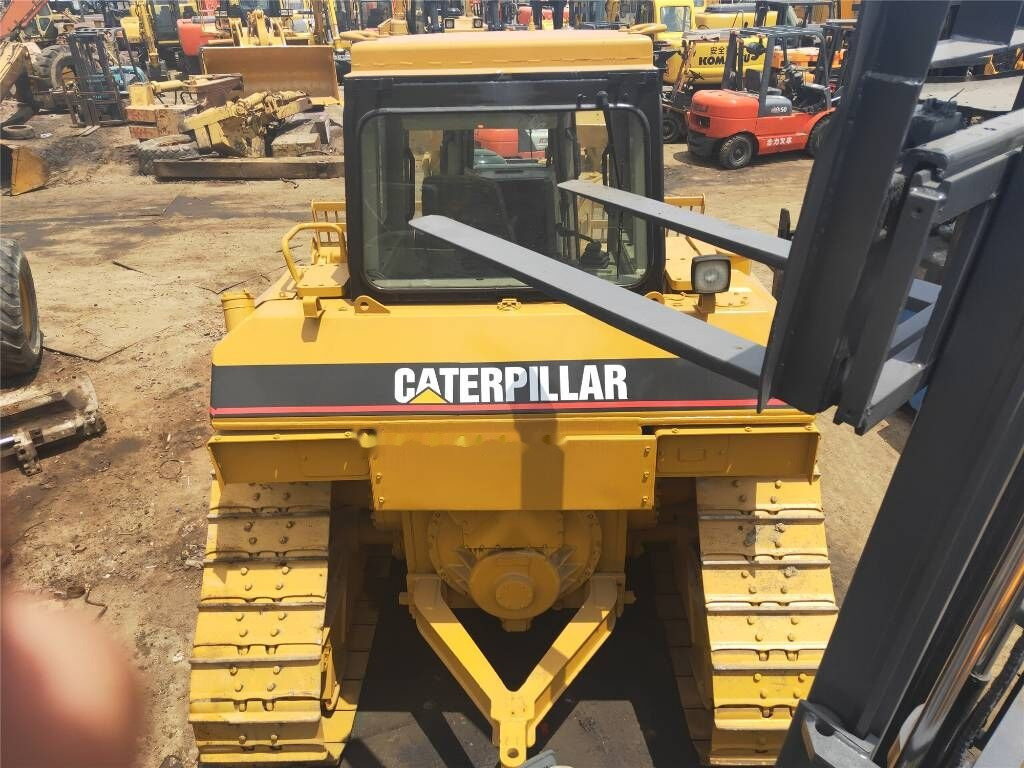 Leasing de Caterpillar D 6 R Caterpillar D 6 R: foto 6 Leasing de Caterpillar D 6 R Caterpillar D 6 R: foto 6