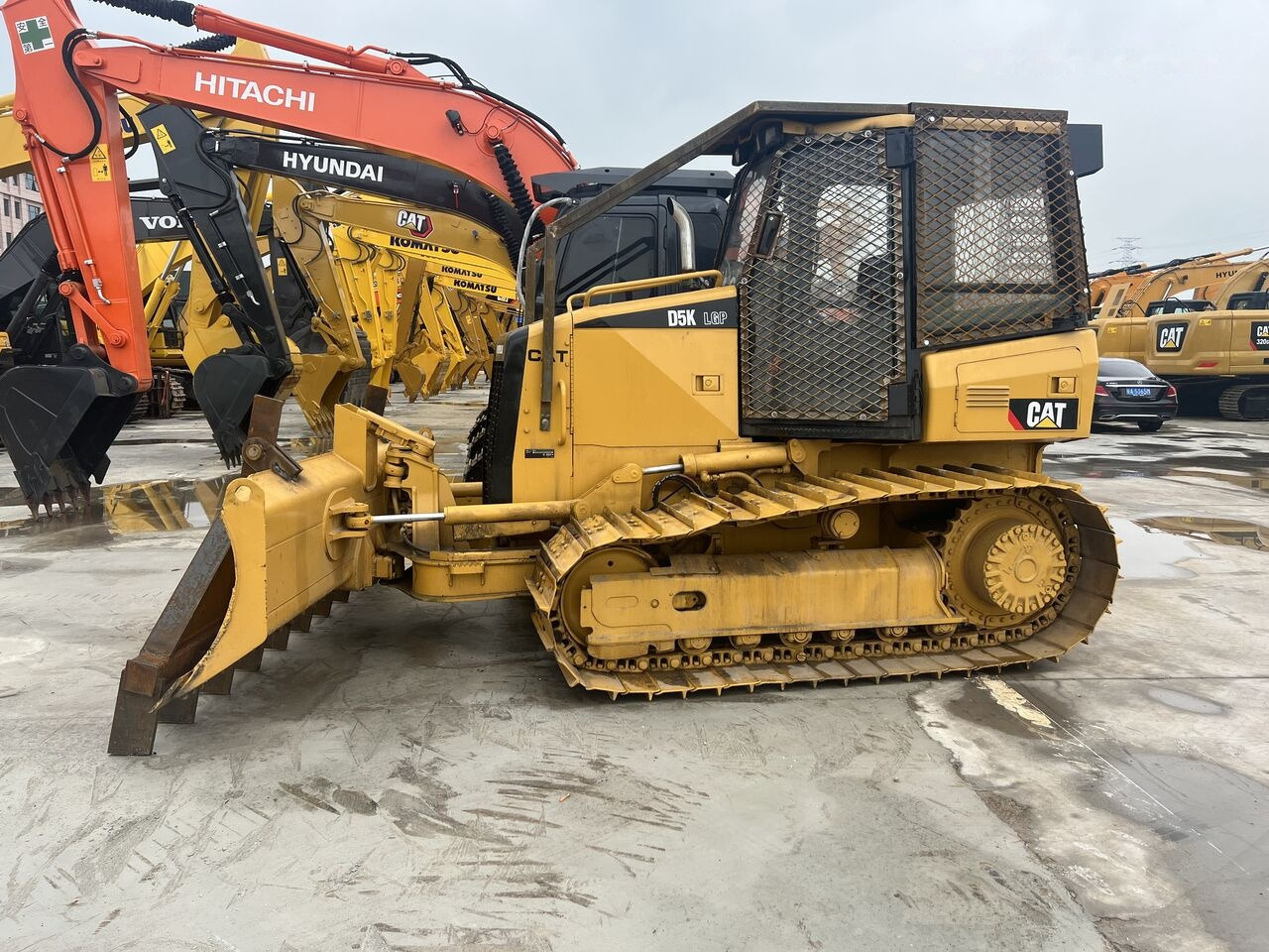 Caterpillar D5K - Bulldozer: foto 1 Caterpillar D5K - Bulldozer: foto 1