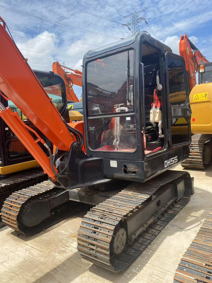 Doosan DH55 - Miniexcavadora: foto 4 Doosan DH55 - Miniexcavadora: foto 4