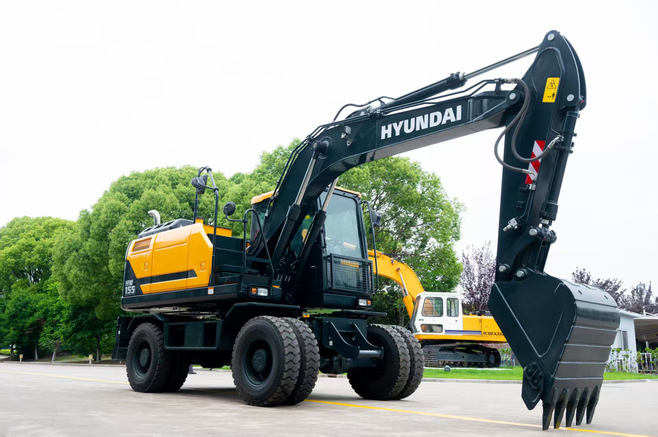 HYUNDAI HW155 - Excavadora de ruedas: foto 5 HYUNDAI HW155 - Excavadora de ruedas: foto 5