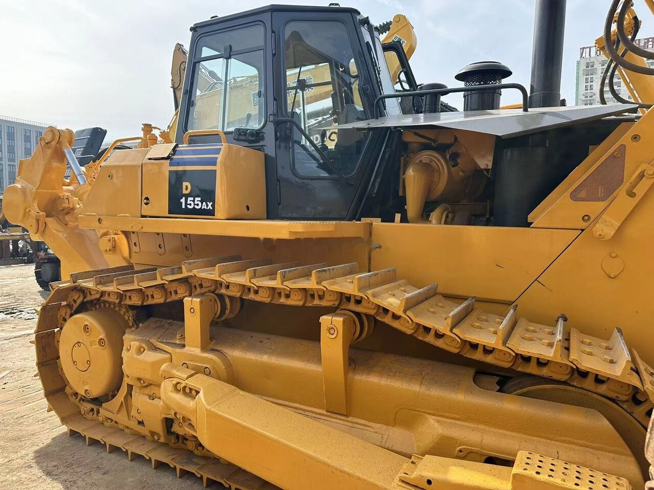 Komatsu D155A-5 - Bulldozer: foto 2 Komatsu D155A-5 - Bulldozer: foto 2