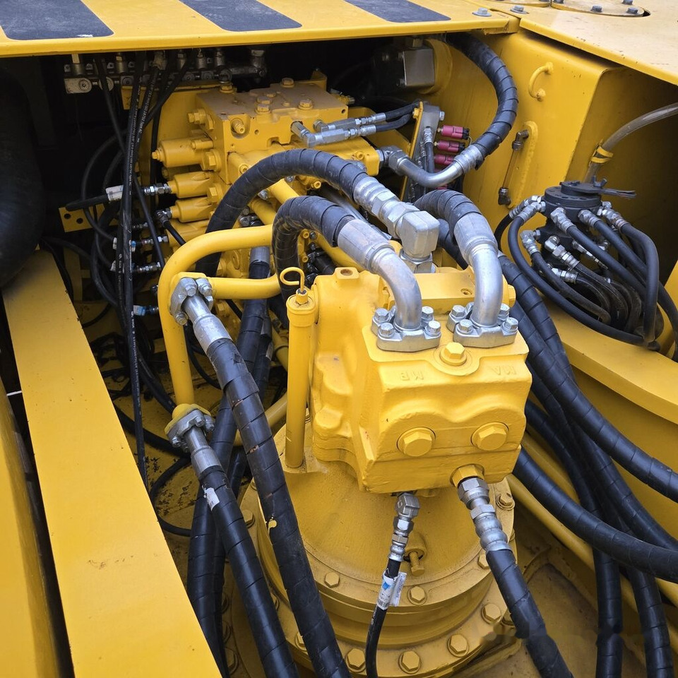 Excavadora de cadenas Komatsu PC350-7: foto 10