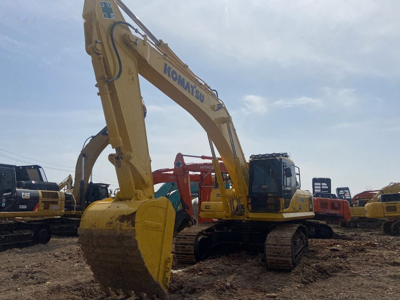 Komatsu PC350 - Excavadora de cadenas: foto 1 Komatsu PC350 - Excavadora de cadenas: foto 1
