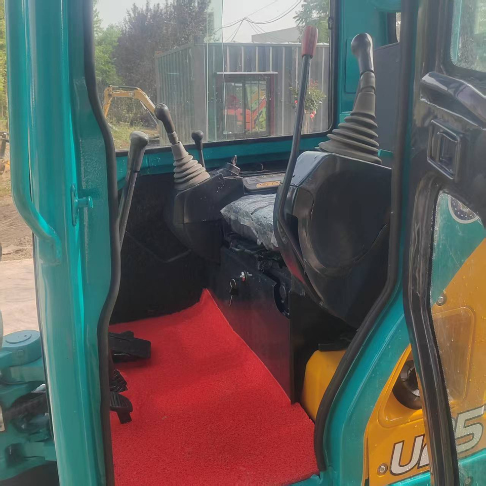 Miniexcavadora Kubota U25: foto 11 Miniexcavadora Kubota U25: foto 11