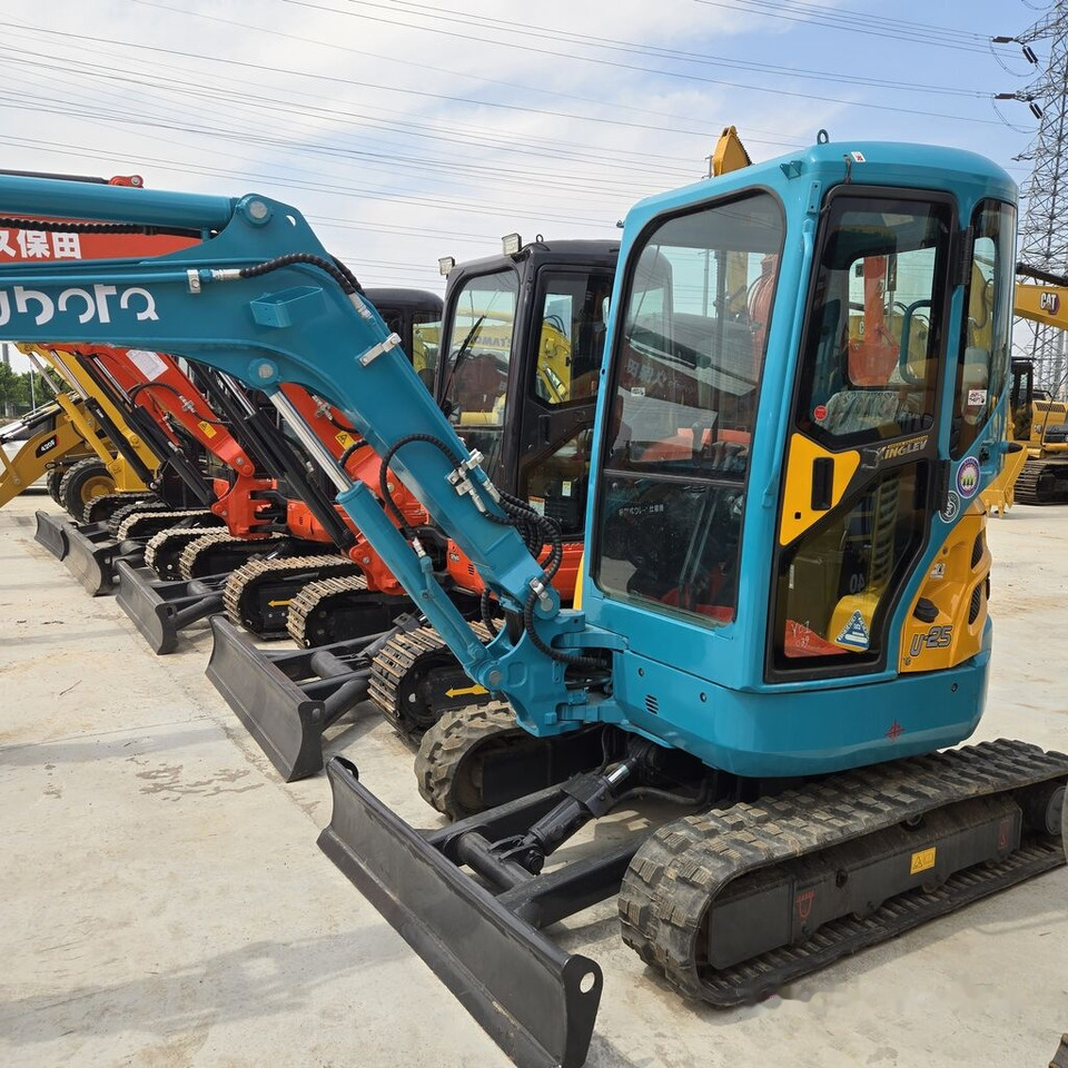 Kubota U25 - Miniexcavadora: foto 1 Kubota U25 - Miniexcavadora: foto 1