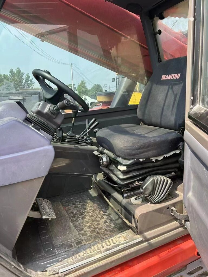 Manipulador telescópico Manitou MT1740: foto 11 Manipulador telescópico Manitou MT1740: foto 11