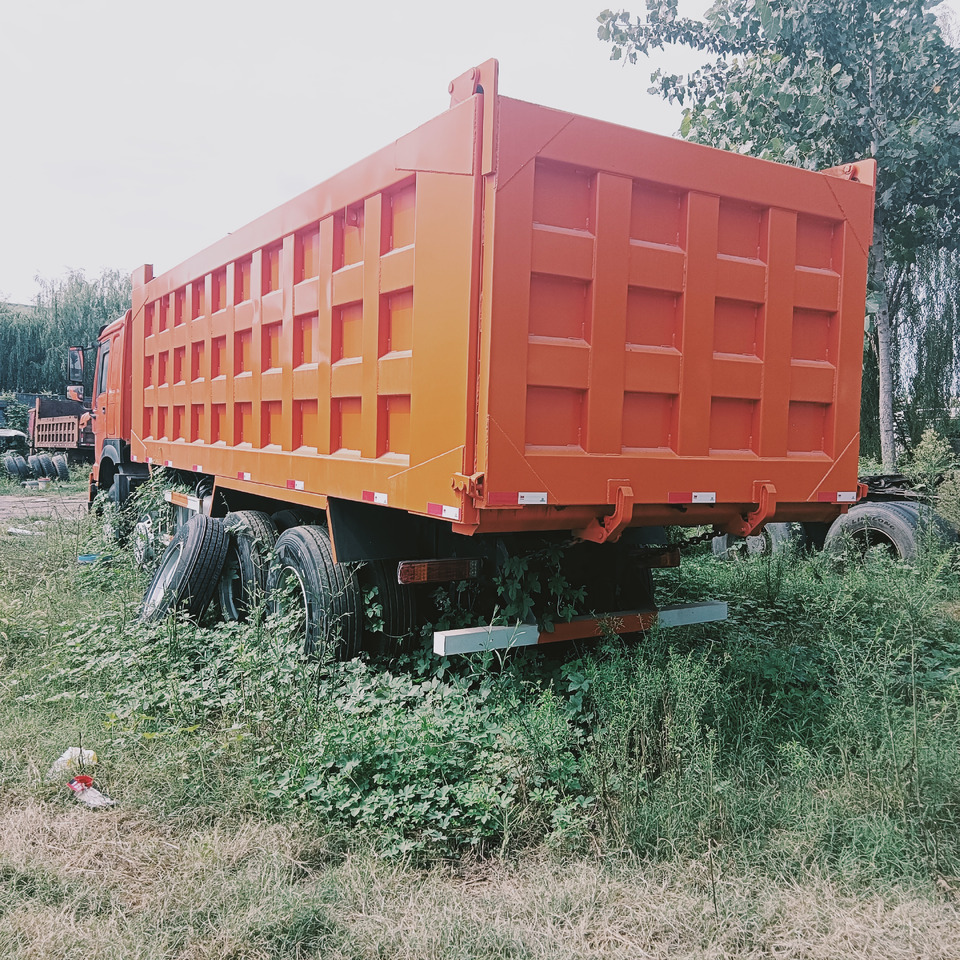 Camión volquete SINOTRUK HOWO: foto 7 Camión volquete SINOTRUK HOWO: foto 7