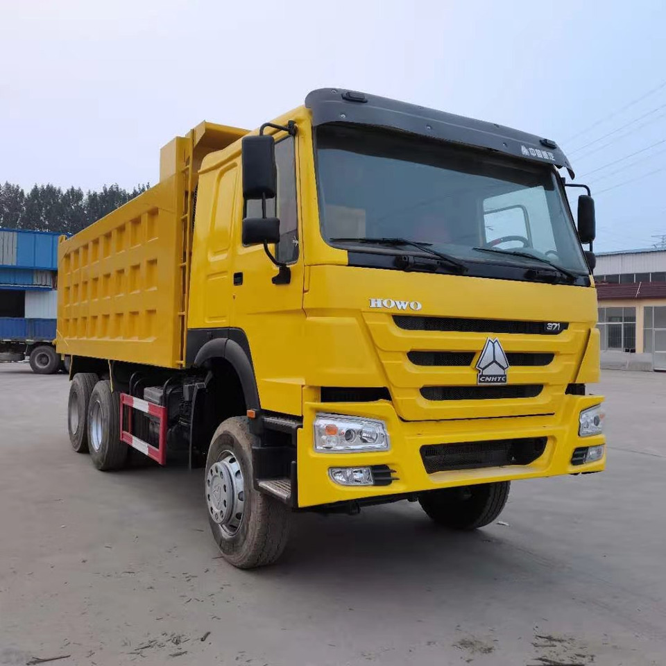 SINOTRUK HOWO - Camión volquete: foto 4 SINOTRUK HOWO - Camión volquete: foto 4